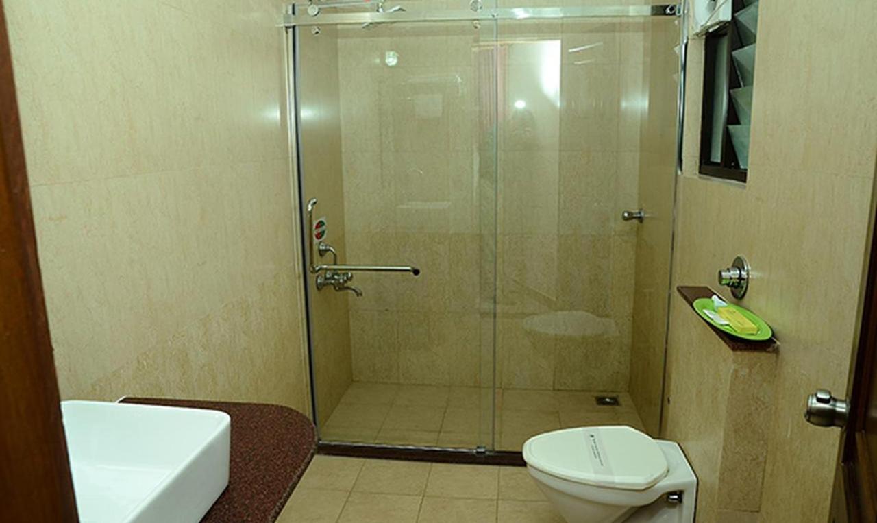 Metro Plaza Hotel By Rak Rooms, Mangaluru Eksteriør billede