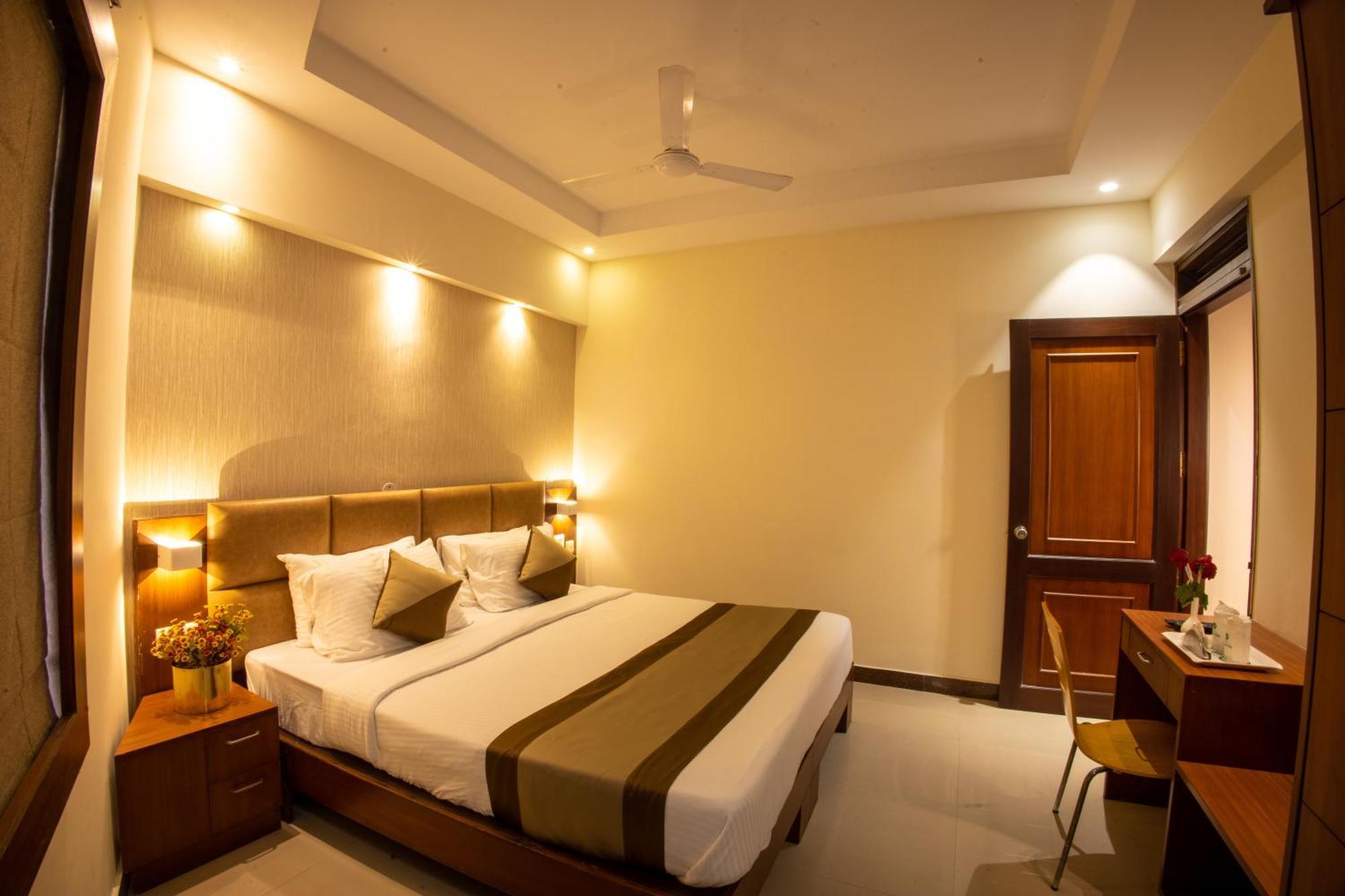 Metro Plaza Hotel By Rak Rooms, Mangaluru Eksteriør billede