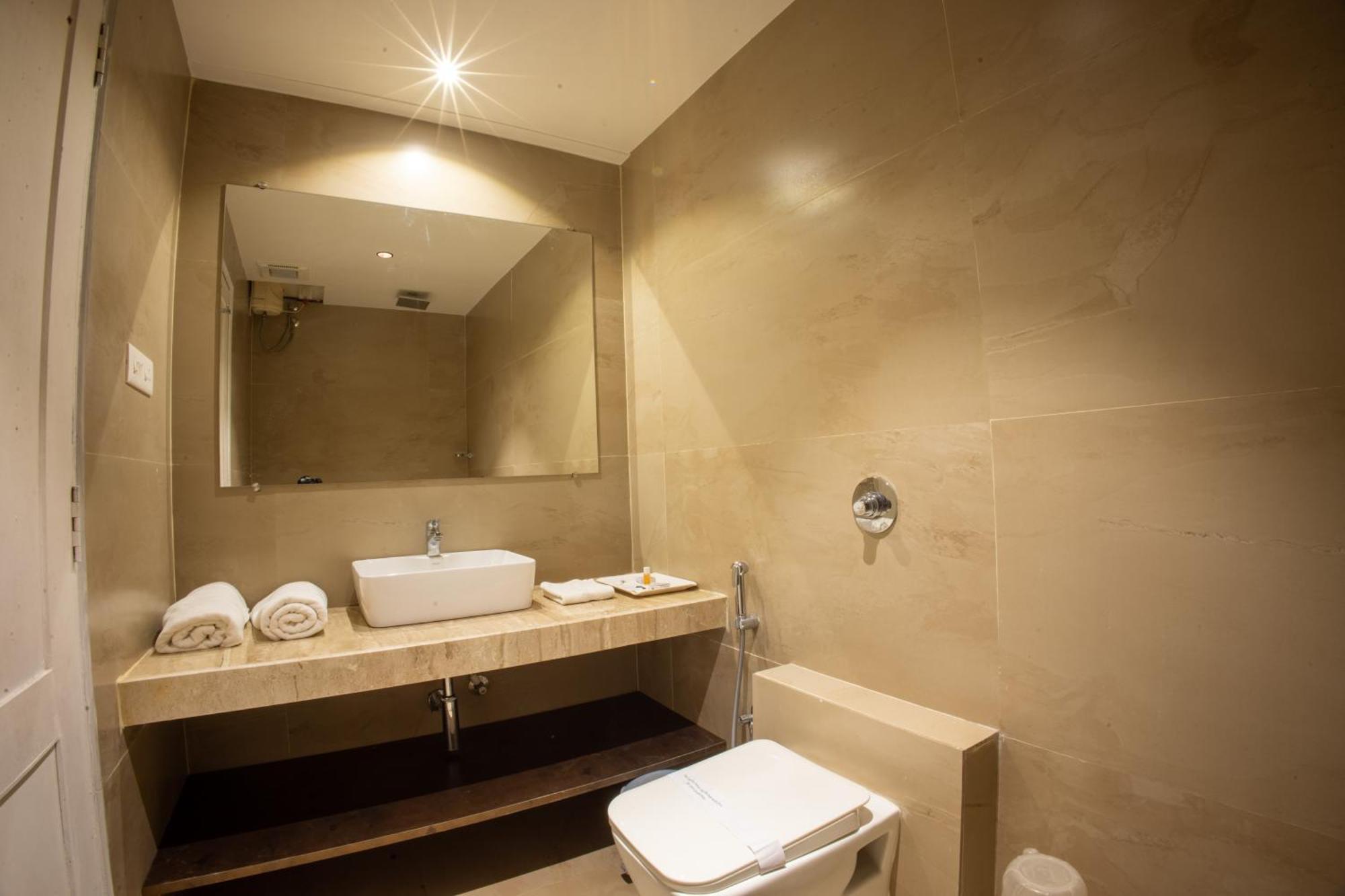 Metro Plaza Hotel By Rak Rooms, Mangaluru Eksteriør billede