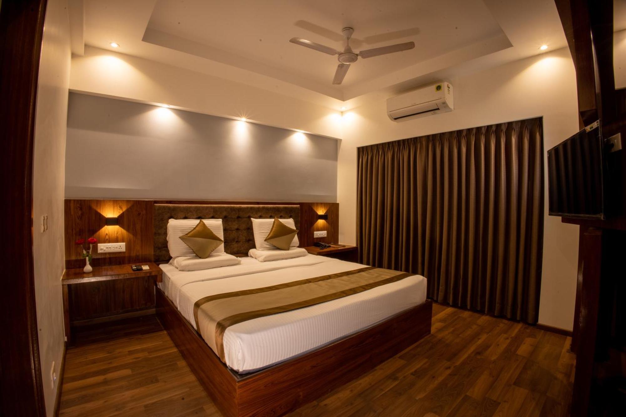 Metro Plaza Hotel By Rak Rooms, Mangaluru Eksteriør billede