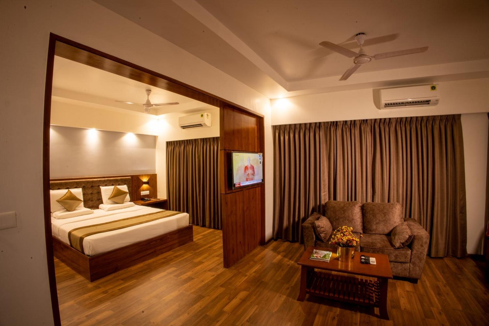 Metro Plaza Hotel By Rak Rooms, Mangaluru Eksteriør billede