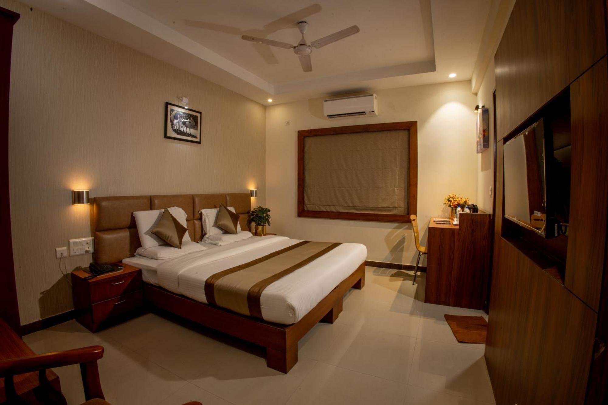 Metro Plaza Hotel By Rak Rooms, Mangaluru Eksteriør billede