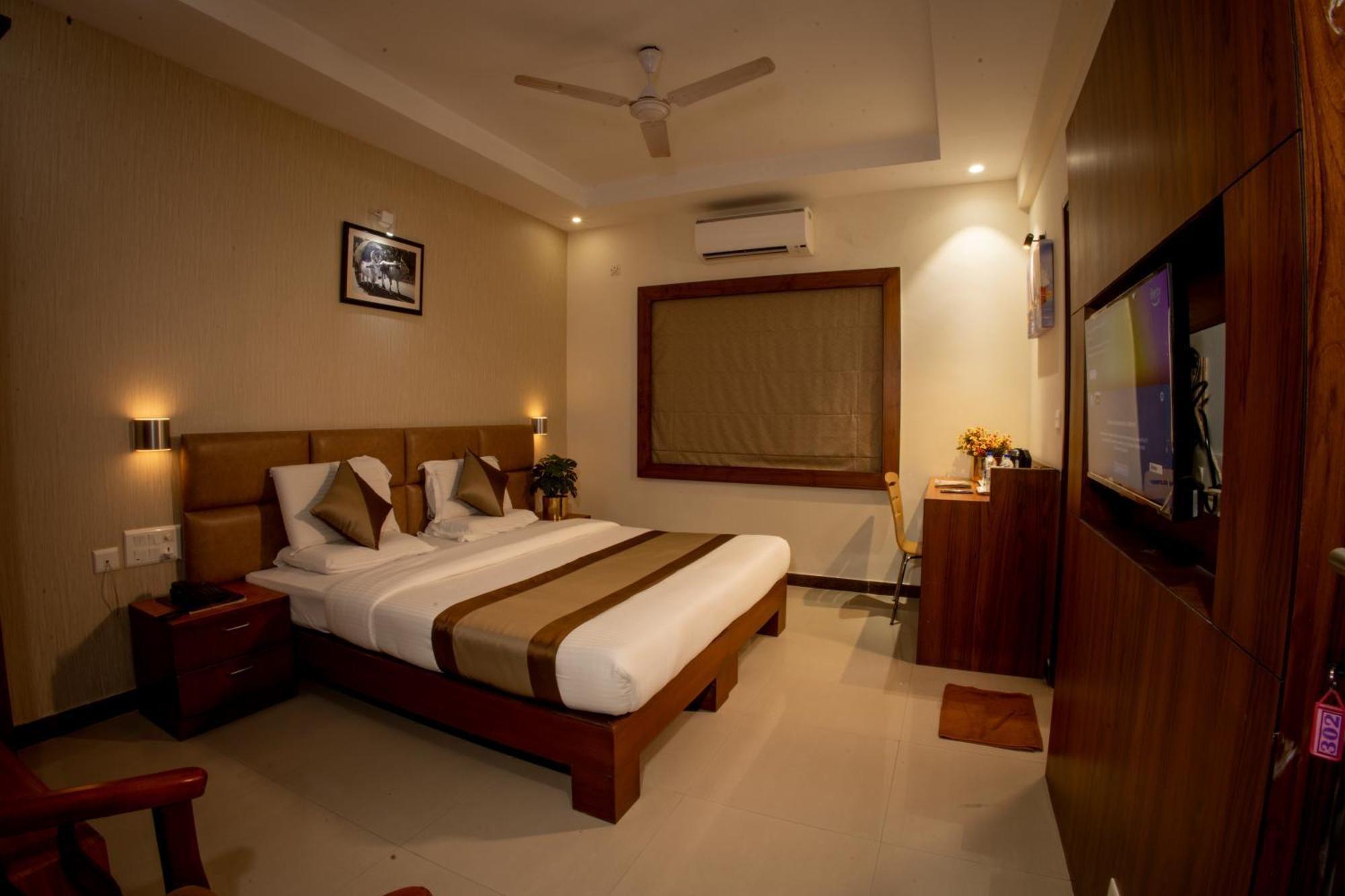 Metro Plaza Hotel By Rak Rooms, Mangaluru Eksteriør billede